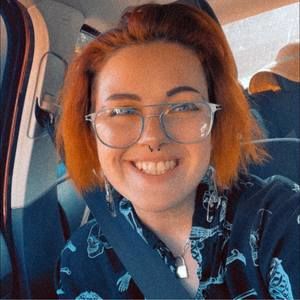 Meet your Posher, Alisha